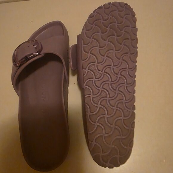 Madrid Big Buckle - Picture 4 of 4